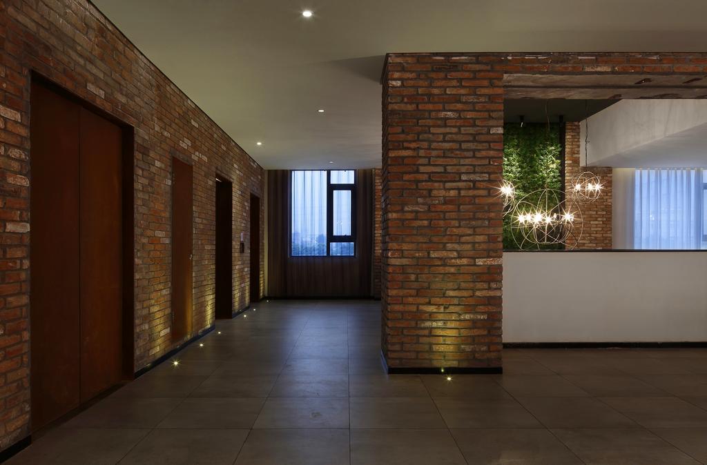 Ease House Luoyang Hotel Lojang Kültér fotó
